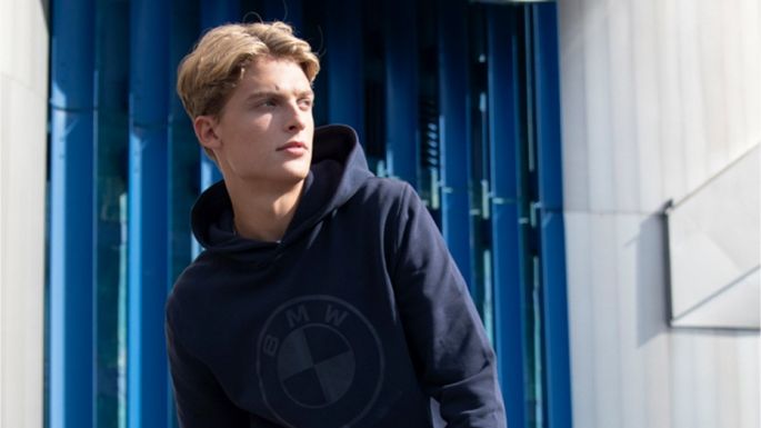 BMW Lifestyle Lookbook 2023 BMW M Hettegenser logo unisex BMW Lifestyle Lookbook BMW M Hettegenser logo unisex