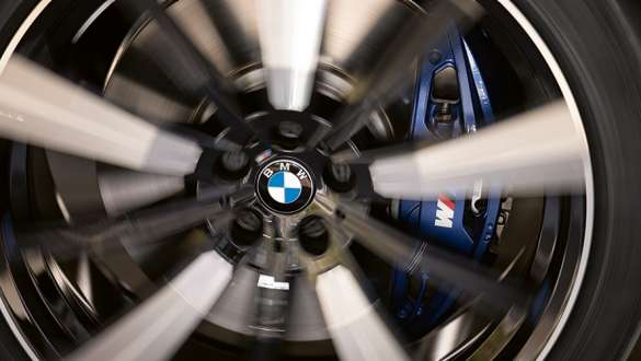 BMW Lifestyle Lookbook 2023 BMW fasta navkapslar BMW Lifestyle Lookbook BMW fasta navkapslar